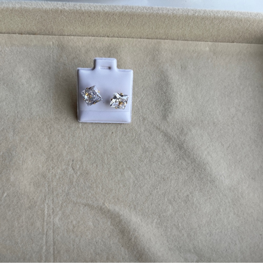 Gold plated stud Earrings